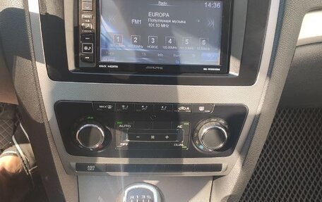 Skoda Octavia, 2012 год, 1 200 000 рублей, 12 фотография