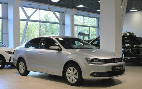Volkswagen Jetta VI, 2014 год, 1 025 000 рублей, 3 фотография