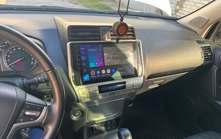 Toyota Land Cruiser Prado 150 рестайлинг 2, 2021 год, 6 550 000 рублей, 14 фотография