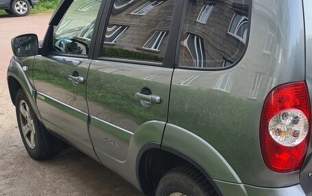 Chevrolet Niva I рестайлинг, 2016 год, 690 000 рублей, 3 фотография