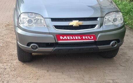 Chevrolet Niva I рестайлинг, 2016 год, 690 000 рублей, 5 фотография