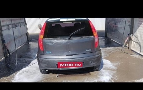Fiat Punto III Punto Evo рестайлинг, 2001 год, 335 000 рублей, 8 фотография