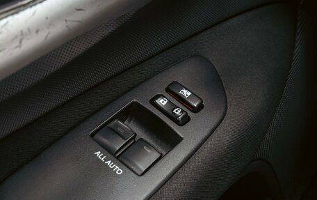 Toyota Auris II, 2011 год, 980 000 рублей, 17 фотография