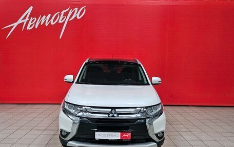 Mitsubishi Outlander III рестайлинг 3, 2016 год, 1 599 000 рублей, 8 фотография