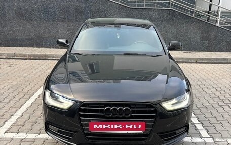 Audi A4, 2015 год, 1 430 000 рублей, 7 фотография