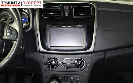 Renault Sandero II рестайлинг, 2017 год, 1 297 000 рублей, 15 фотография