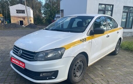 Volkswagen Polo VI (EU Market), 2018 год, 399 000 рублей, 1 фотография