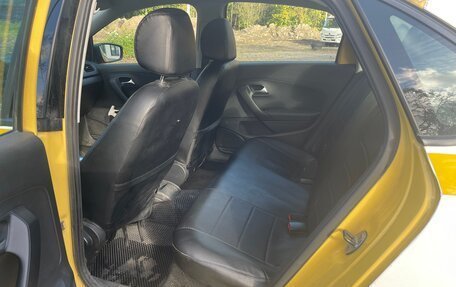 Volkswagen Polo VI (EU Market), 2018 год, 399 000 рублей, 8 фотография