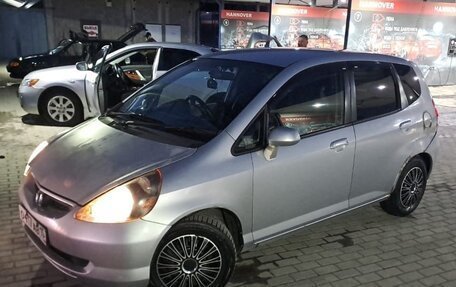 Honda Fit III, 2002 год, 270 000 рублей, 7 фотография