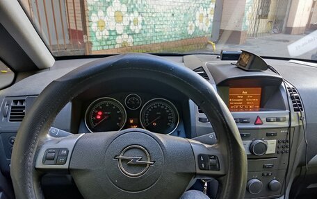 Opel Zafira B, 2007 год, 650 000 рублей, 9 фотография