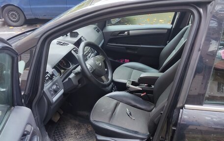 Opel Zafira B, 2007 год, 650 000 рублей, 11 фотография