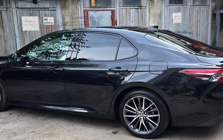 Toyota Camry, 2023 год, 3 620 000 рублей, 3 фотография