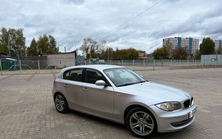 BMW 1 серия, 2008 год, 990 000 рублей, 3 фотография