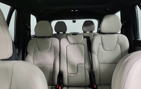 Volvo XC90 II рестайлинг, 2025 год, 11 фотография