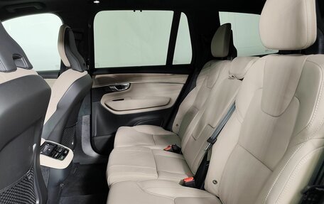 Volvo XC90 II рестайлинг, 2025 год, 10 фотография