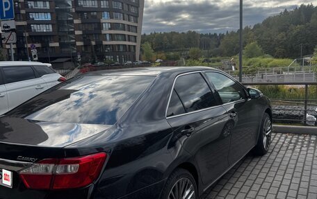 Toyota Camry, 2012 год, 1 350 000 рублей, 6 фотография