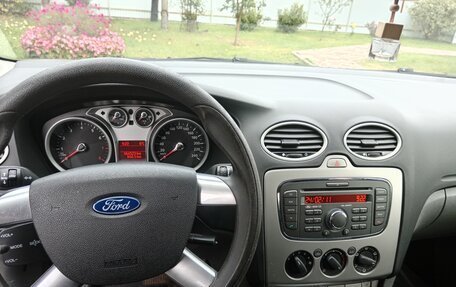 Ford Focus II рестайлинг, 2010 год, 699 000 рублей, 4 фотография