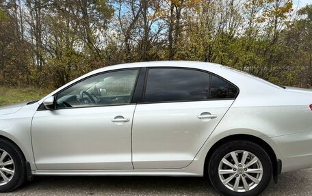 Volkswagen Jetta VI, 2013 год, 850 000 рублей, 4 фотография