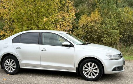Volkswagen Jetta VI, 2013 год, 850 000 рублей, 5 фотография