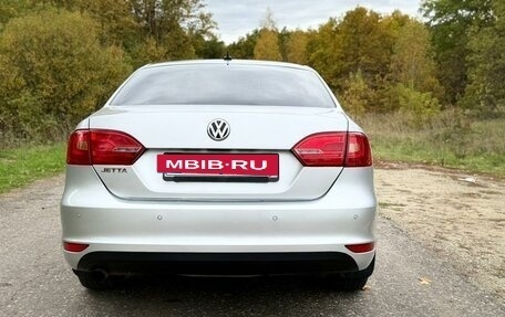 Volkswagen Jetta VI, 2013 год, 850 000 рублей, 3 фотография