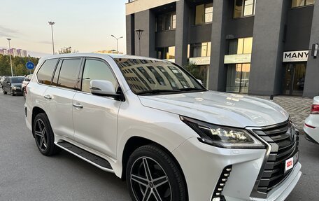 Lexus LX III, 2017 год, 7 100 000 рублей, 14 фотография