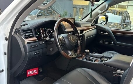 Lexus LX III, 2017 год, 7 100 000 рублей, 9 фотография