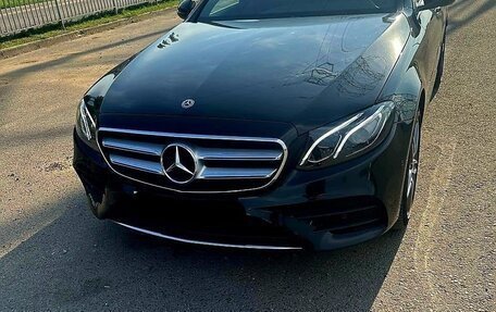 Mercedes-Benz E-Класс, 2018 год, 4 300 000 рублей, 2 фотография