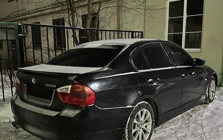 BMW 3 серия, 2005 год, 679 999 рублей, 9 фотография