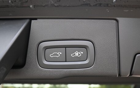 Volvo XC60 II, 2025 год, 10 690 000 рублей, 21 фотография