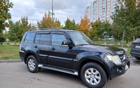 Mitsubishi Pajero IV, 2011 год, 1 370 000 рублей, 2 фотография