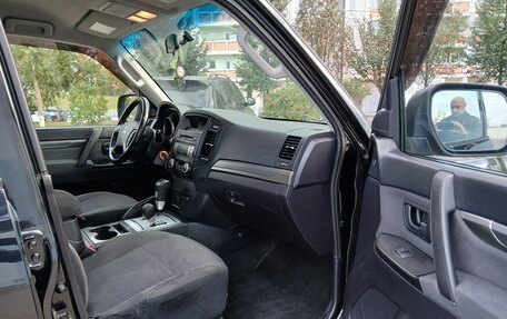 Mitsubishi Pajero IV, 2011 год, 1 370 000 рублей, 19 фотография