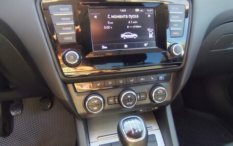 Skoda Octavia, 2013 год, 1 250 000 рублей, 15 фотография