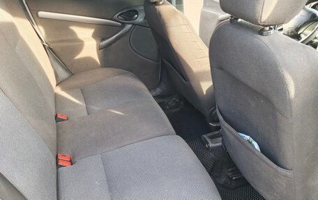 Ford Focus IV, 2004 год, 180 000 рублей, 12 фотография