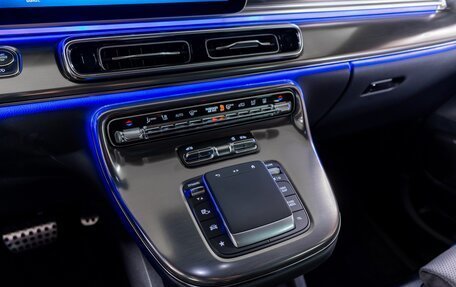 Mercedes-Benz V-Класс, 2025 год, 15 333 000 рублей, 16 фотография