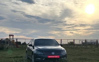 Volkswagen Passat B7, 2011 год, 900 000 рублей, 1 фотография