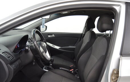 Hyundai Solaris II рестайлинг, 2011 год, 430 000 рублей, 9 фотография