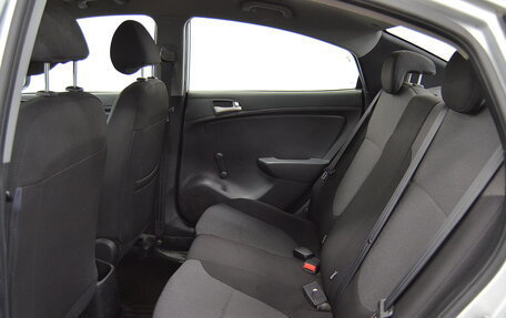 Hyundai Solaris II рестайлинг, 2011 год, 430 000 рублей, 15 фотография