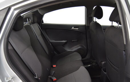 Hyundai Solaris II рестайлинг, 2011 год, 430 000 рублей, 17 фотография