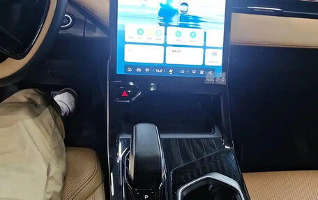Geely Atlas, 2023 год, 2 270 000 рублей, 7 фотография