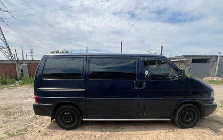 Volkswagen Caravelle T4, 2000 год, 750 000 рублей, 3 фотография