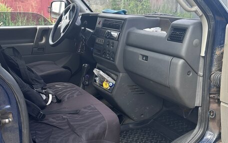 Volkswagen Caravelle T4, 2000 год, 750 000 рублей, 5 фотография