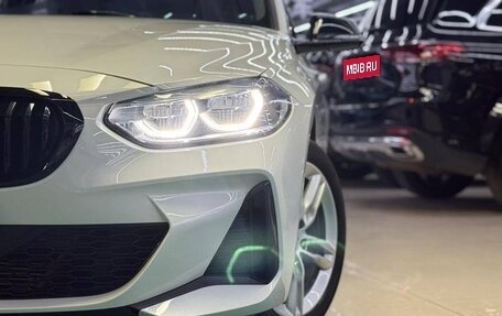 BMW 1 серия, 2022 год, 1 870 000 рублей, 5 фотография