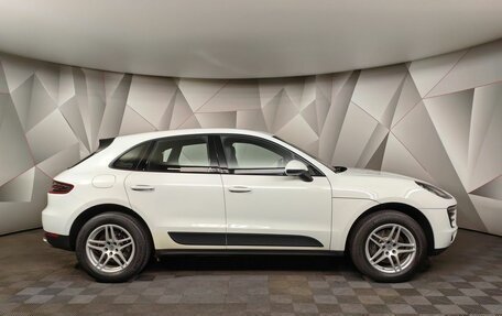 Porsche Macan I рестайлинг, 2018 год, 4 400 000 рублей, 6 фотография