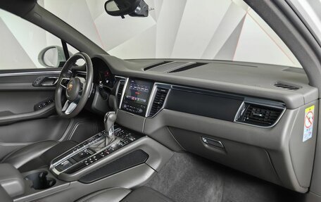 Porsche Macan I рестайлинг, 2018 год, 4 400 000 рублей, 9 фотография