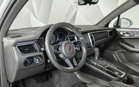 Porsche Macan I рестайлинг, 2018 год, 4 400 000 рублей, 14 фотография