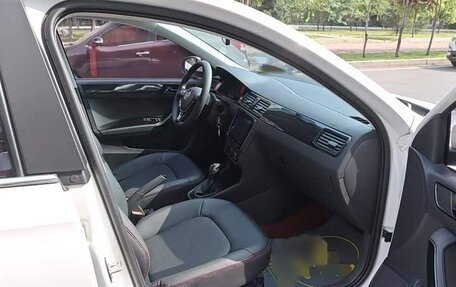 Volkswagen Santana, 2021 год, 1 100 000 рублей, 13 фотография