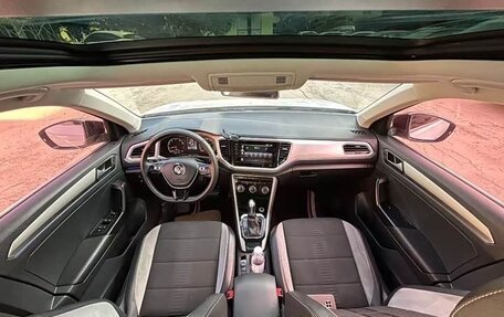 Volkswagen T-Roc I, 2021 год, 1 450 000 рублей, 6 фотография