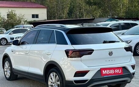 Volkswagen T-Roc I, 2021 год, 1 450 000 рублей, 5 фотография