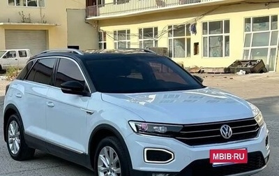 Volkswagen T-Roc I, 2021 год, 1 450 000 рублей, 1 фотография