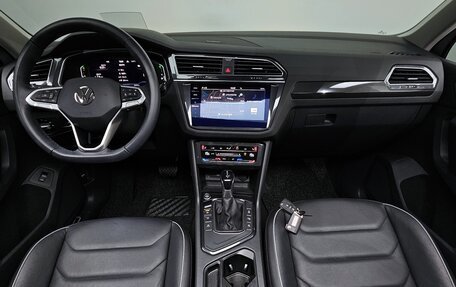 Volkswagen T-Roc I, 2022 год, 2 155 000 рублей, 8 фотография